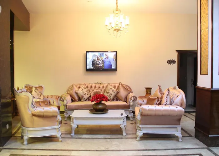 Grand Corner Boutique Hotel